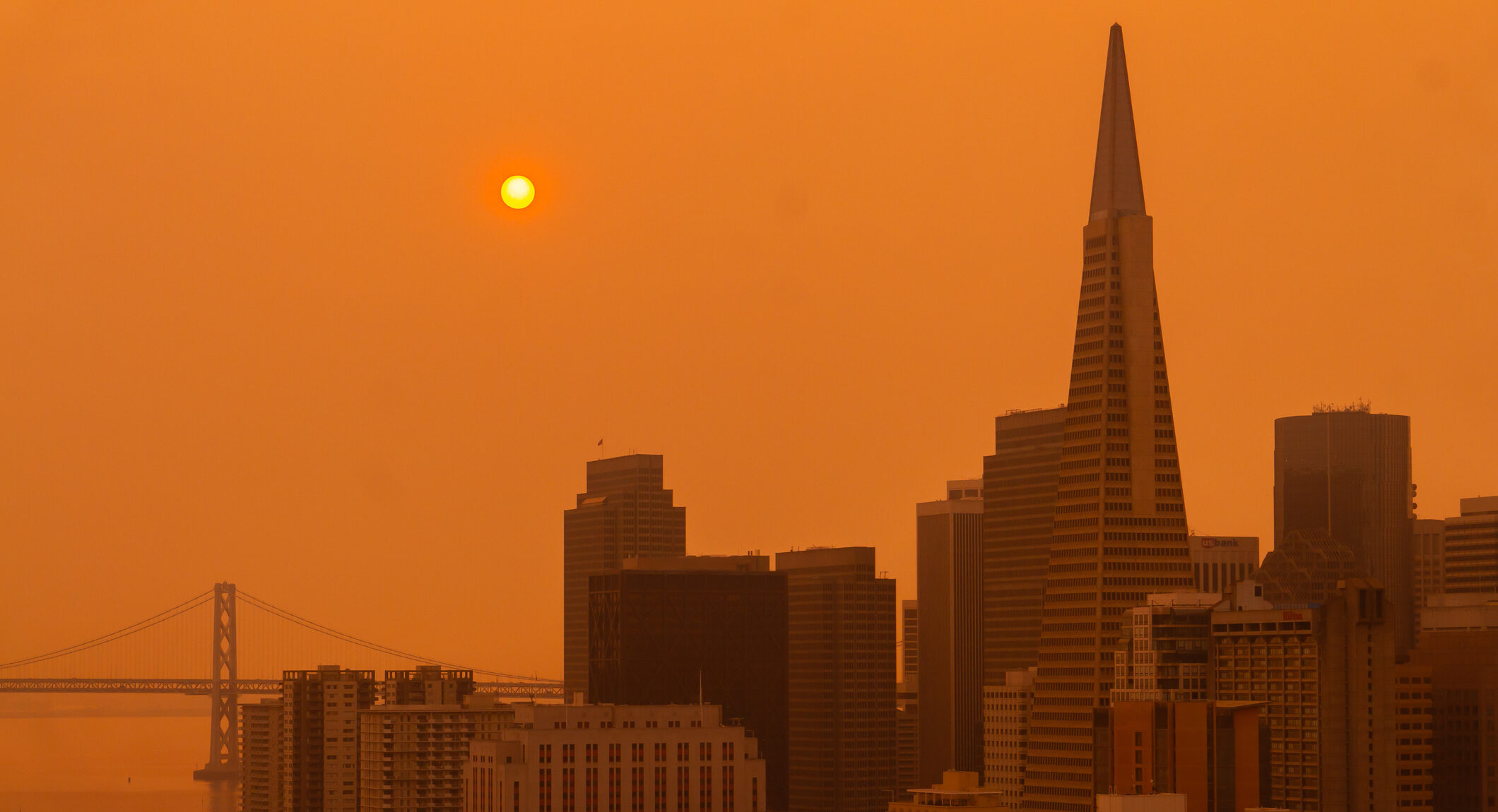 Unhealthy air in downtown San Francisco due to the Napa Glass fire.