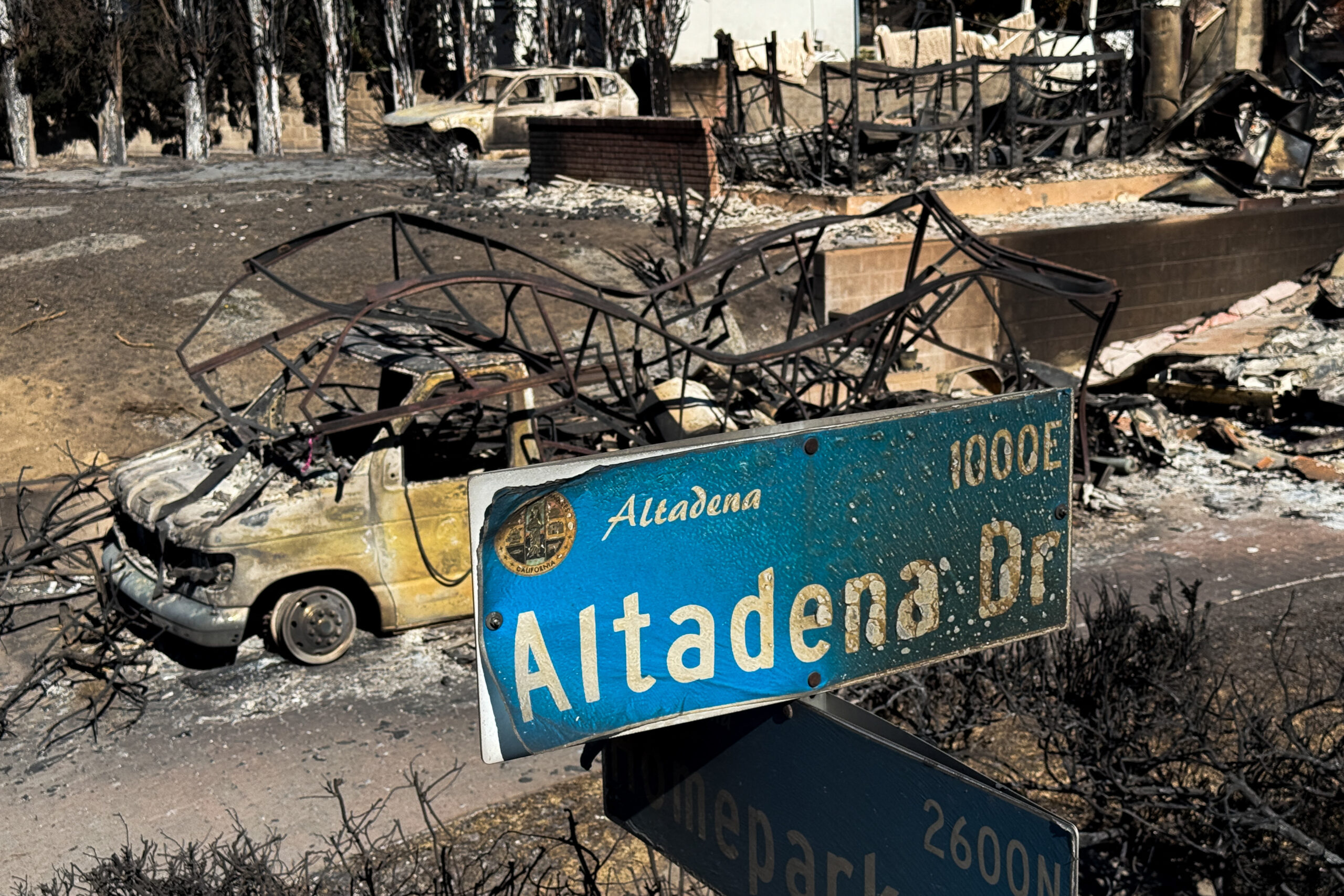 2025 Los Angeles wildfires: Altadena damage and aftermath
